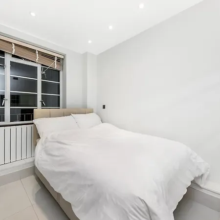 Elegance By The Park Apartment London Exterior photo