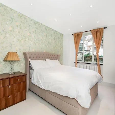 Elegance By The Park Apartment London Exterior photo