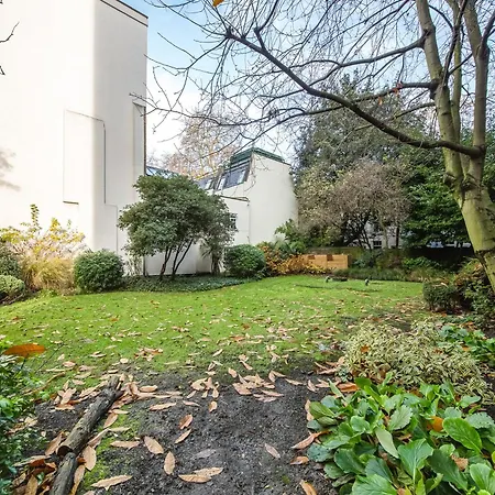 Elegance By The Park Apartment London Exterior photo
